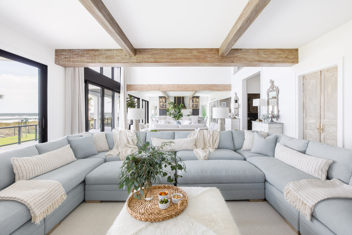 Furniture Villa Decor & Design