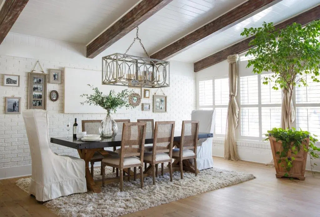 Dining-Room Villa Decor & Design