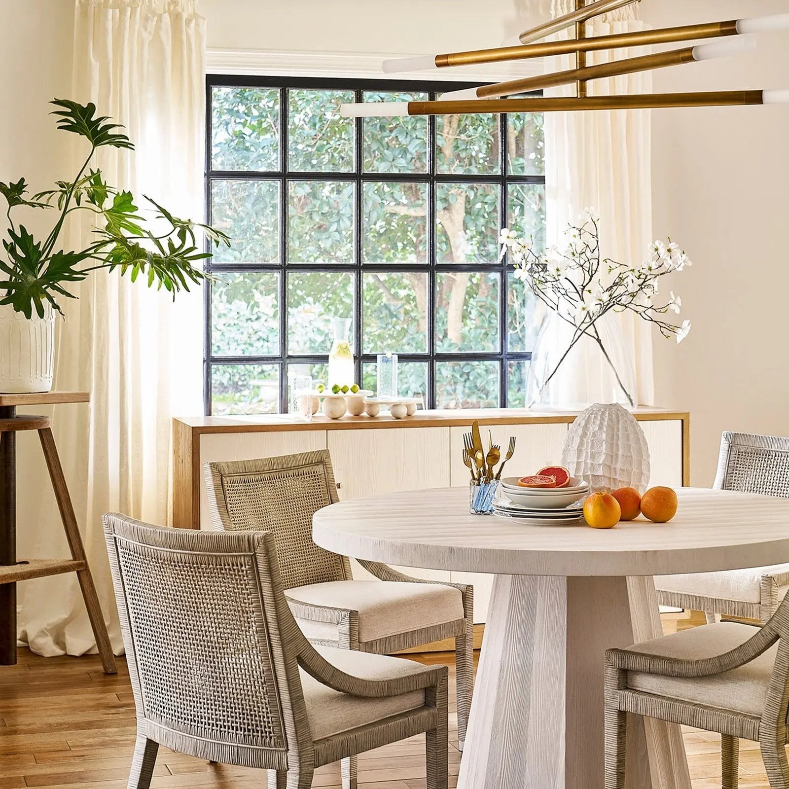 Marlow Marble Plate – Small or Large Regina Andrew