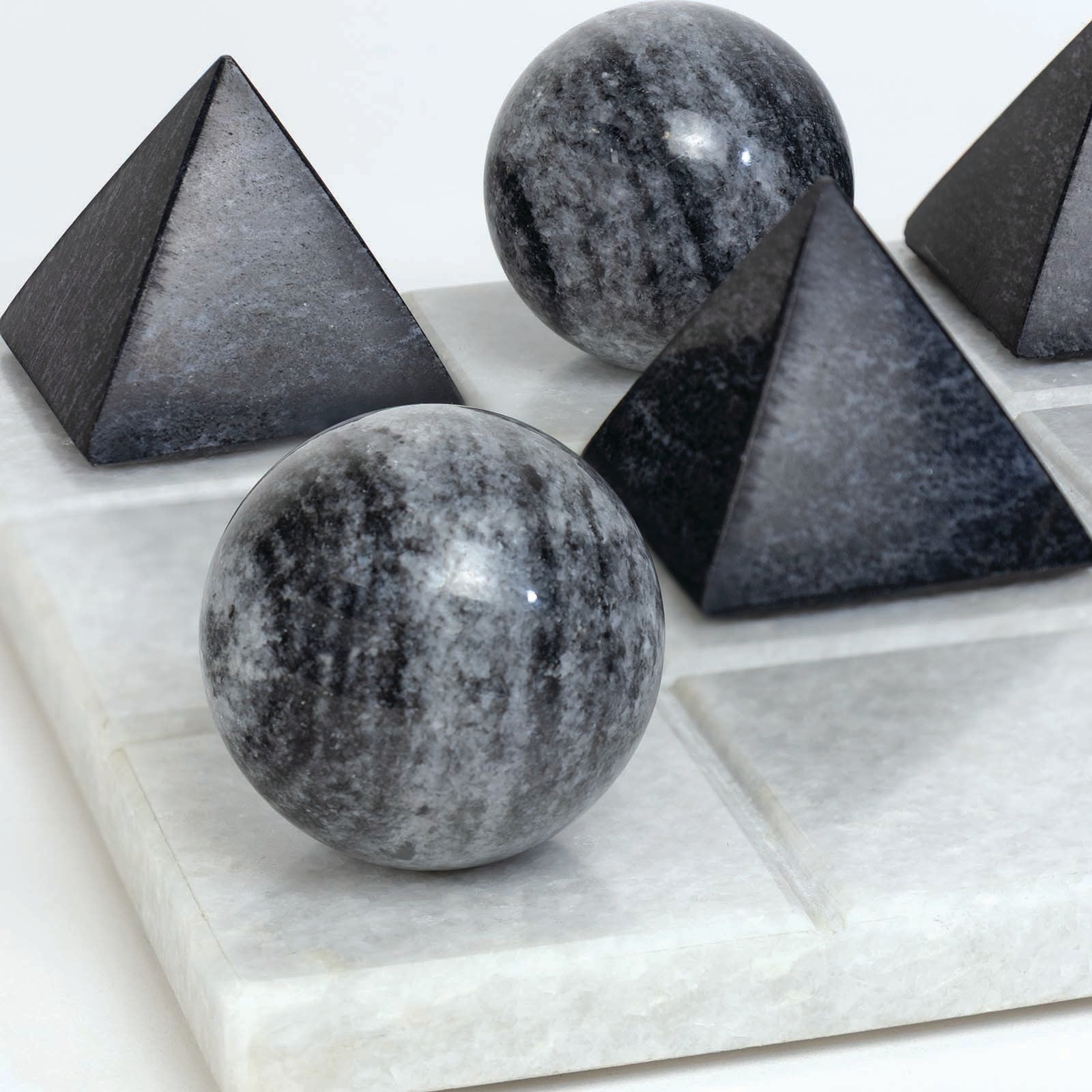 Tic Tac Toe Marble Board - Decorative Game Sculpture - Villa Decor & Design