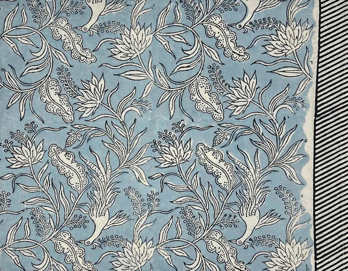 floral tablecloth, blue tablecloth, blue and white tablecloth