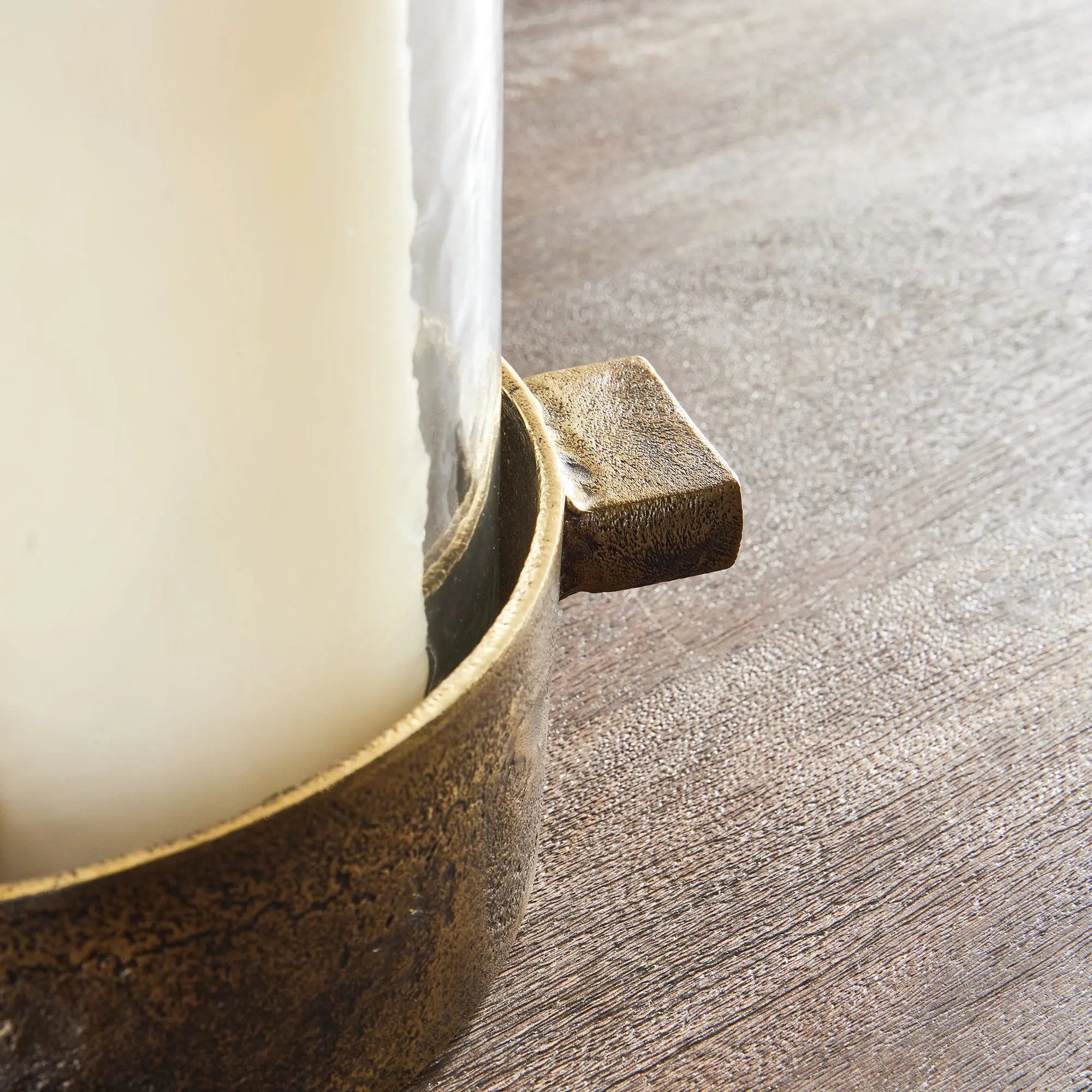 BENICIA HURRICANE Villa Decor & Design