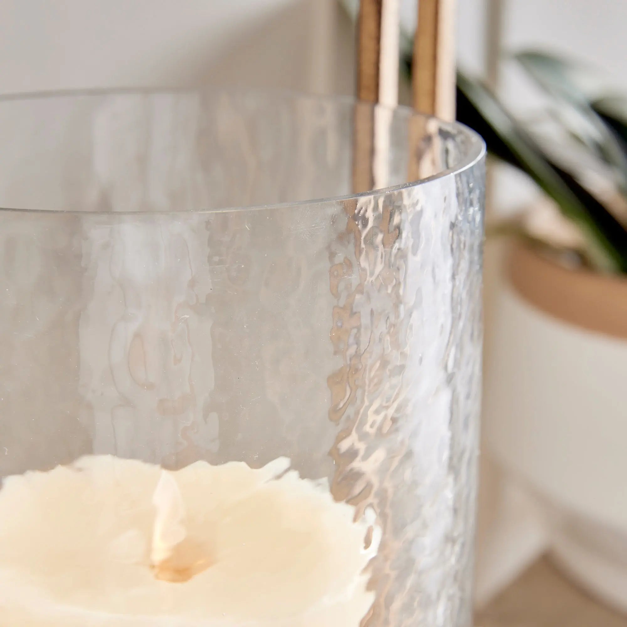 Large Amara gold hurricane with hammered glass