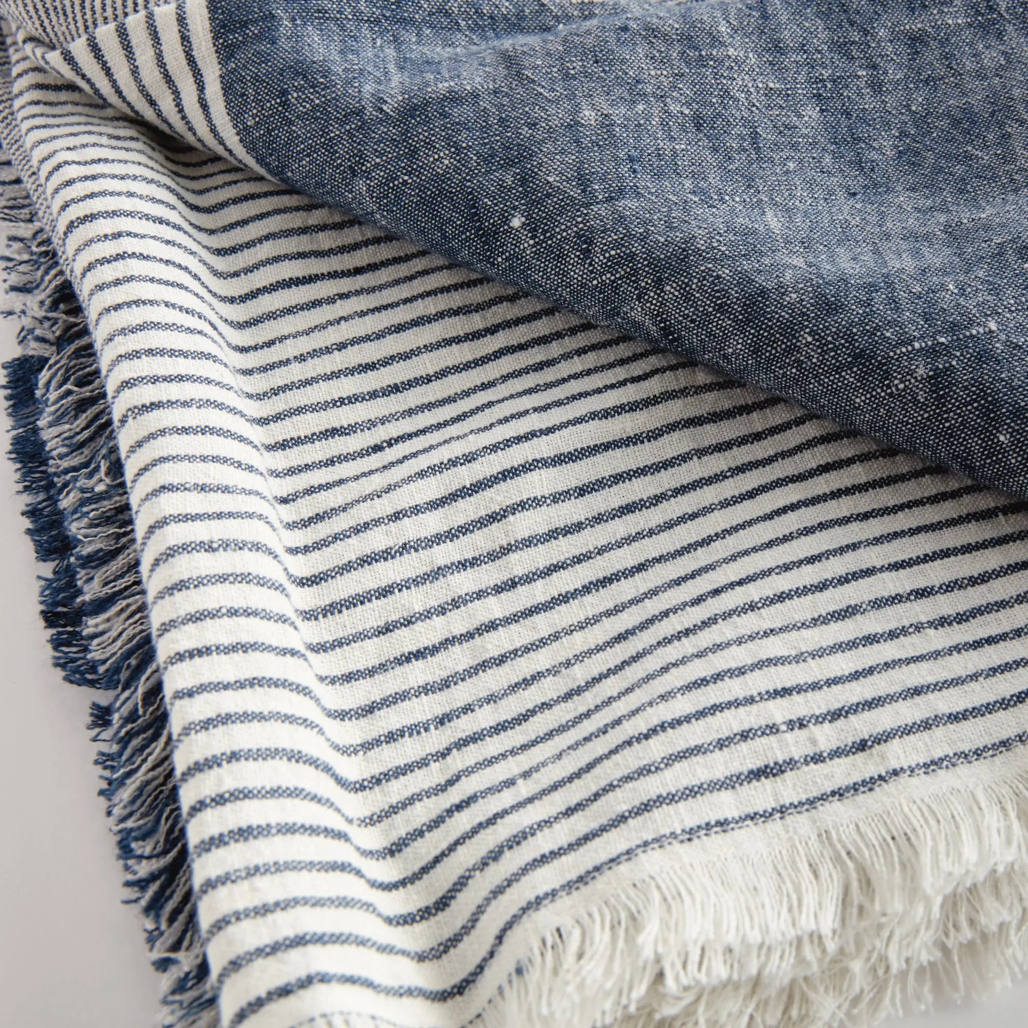 Leon European Linen Throw