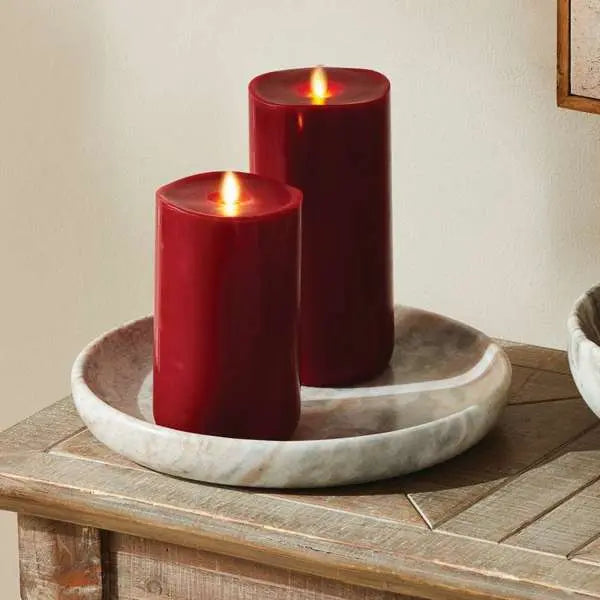 Round Josephine Marble Tray with a flat surface and low rim, featuring distinctive broad brown and light brown veins on a white marble base with a honed finish.