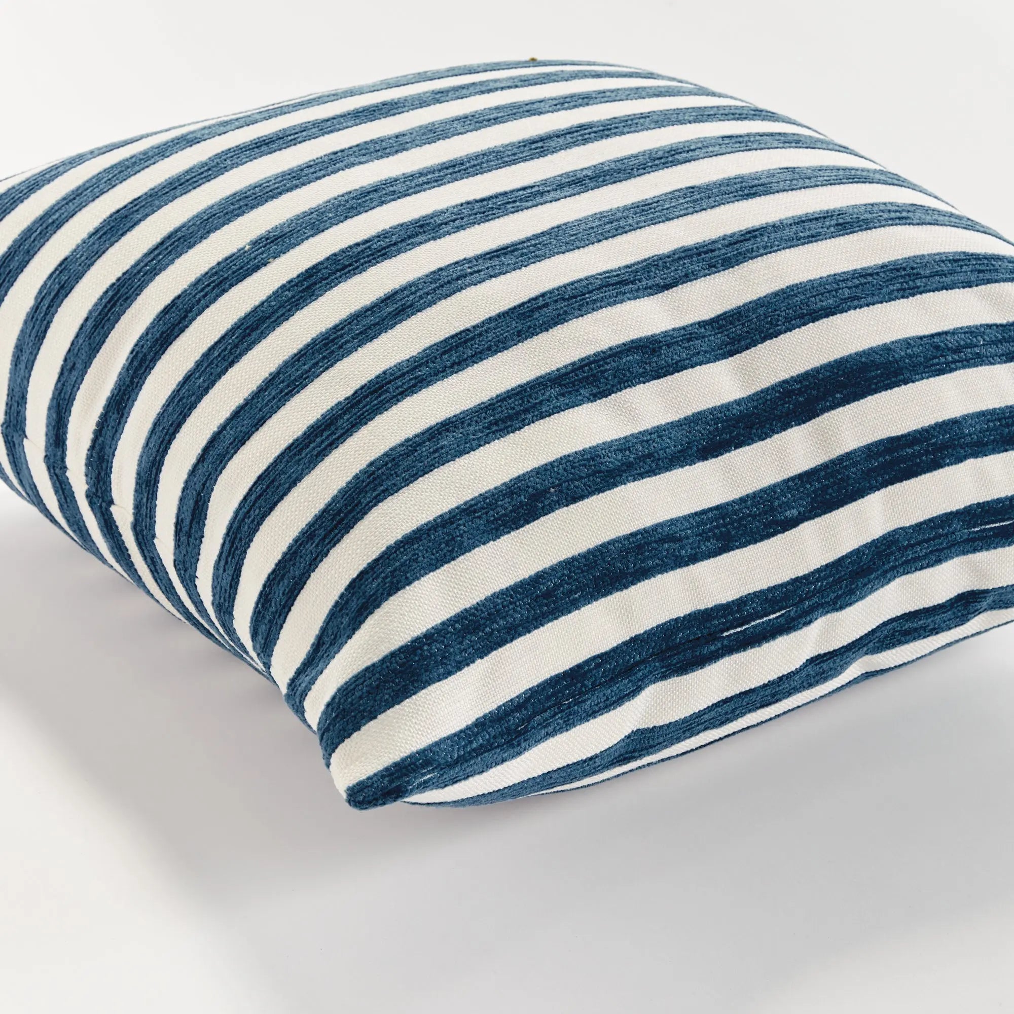Gideon Square INDOOR-OUTDOOR PILLOW 20" - Dark Blue