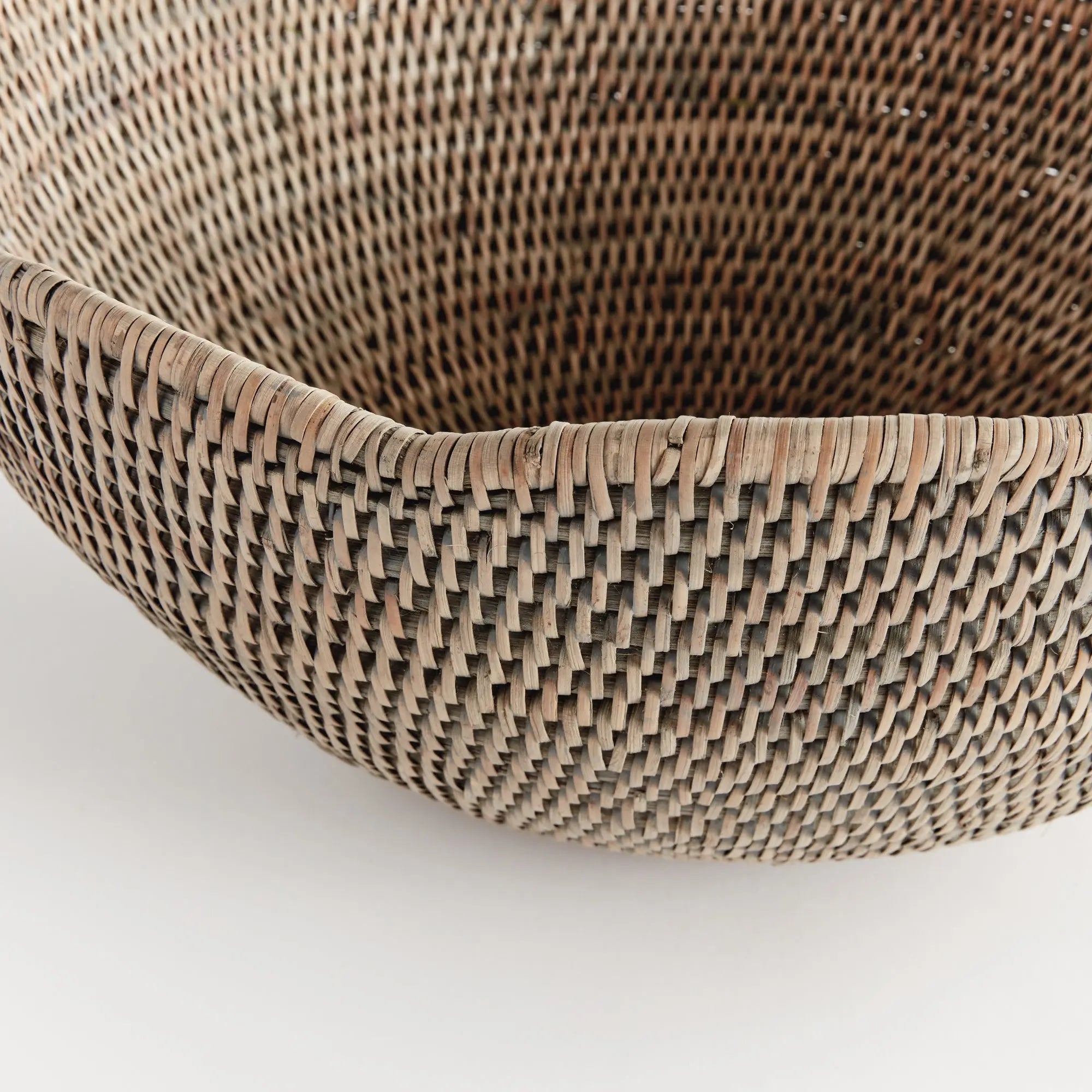 Burma Rattan Scalloped Edge Bowl - LARGE, Graywash