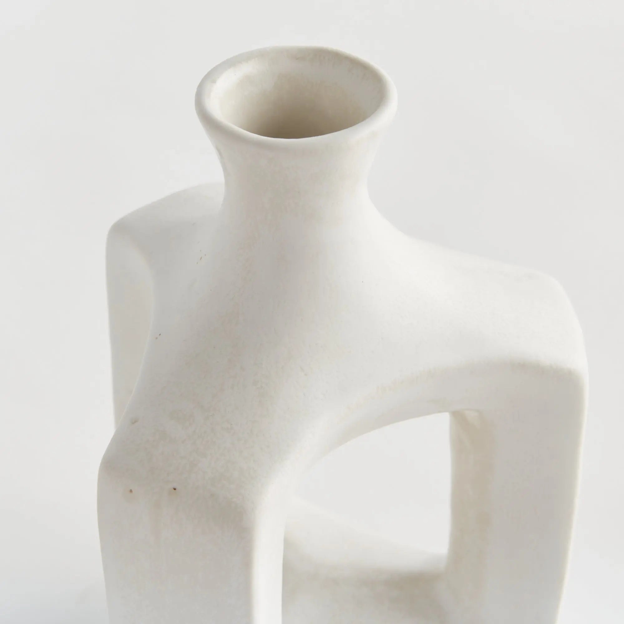 Matte white Sonya vases in short