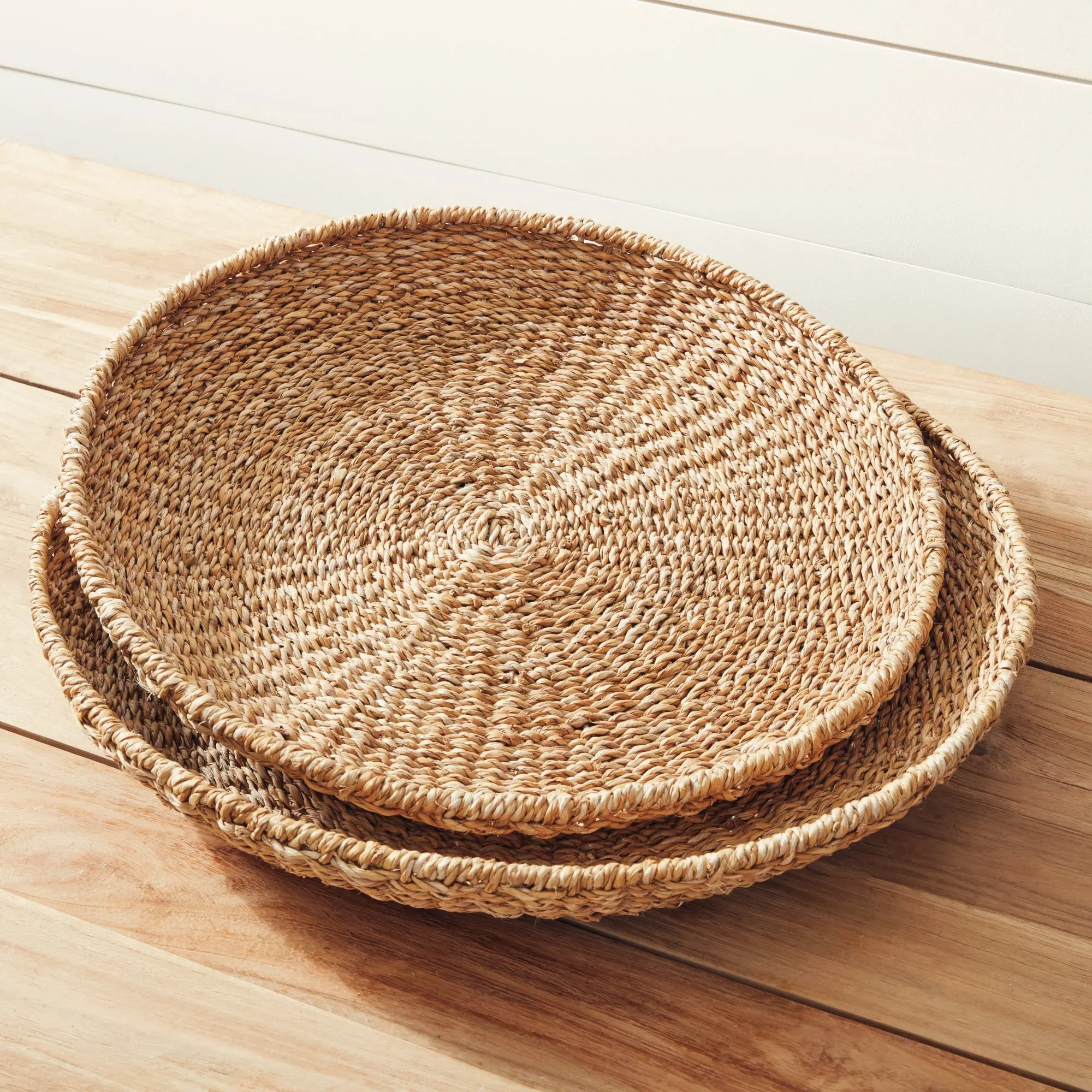 SEAGRASS ROUND TRAYS, SET OF 3 Villa Decor & Design