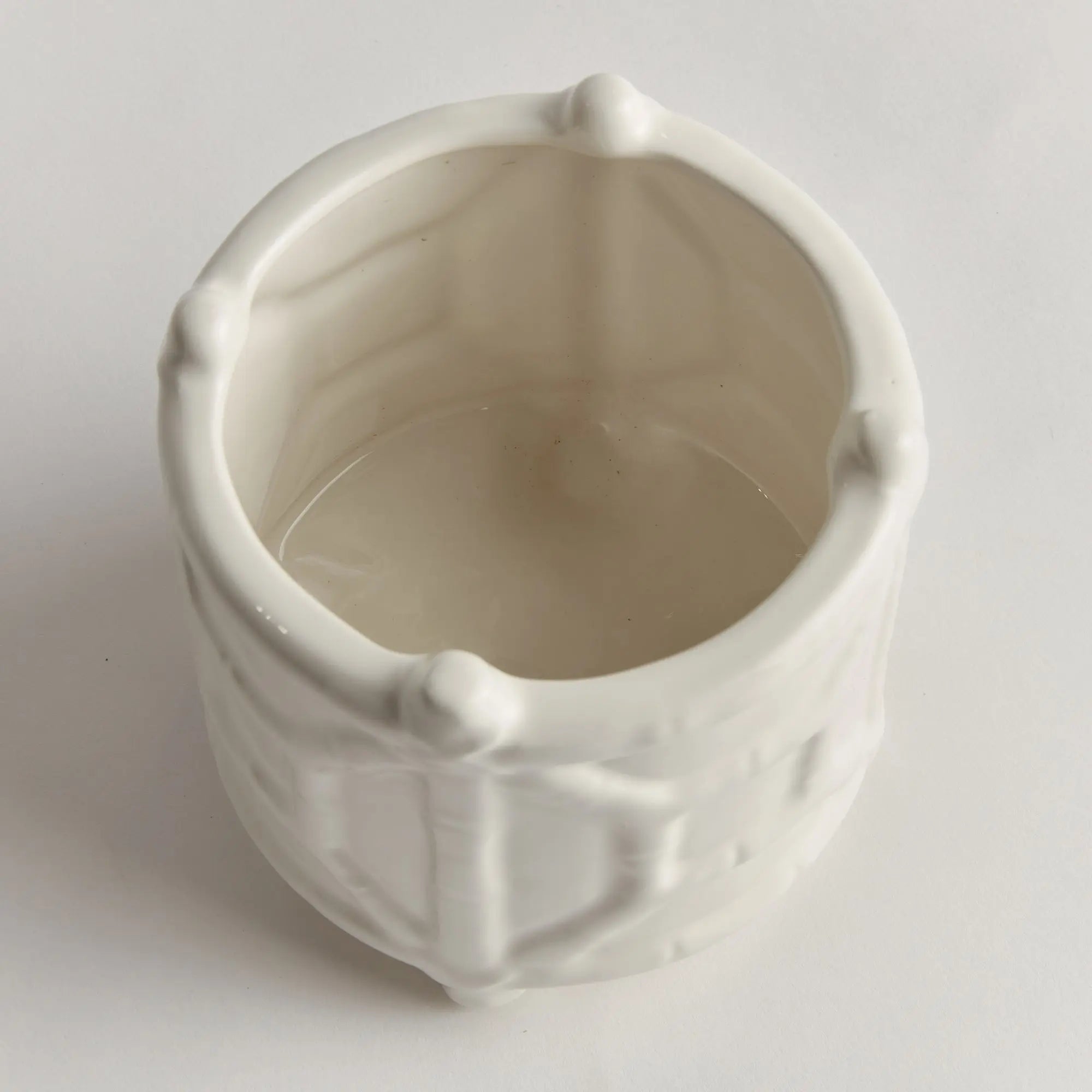 Chinoiserie Round Bamboo Cachepot - Classic White Ceramic Planter (Small or Large) - Villa Decor & Design