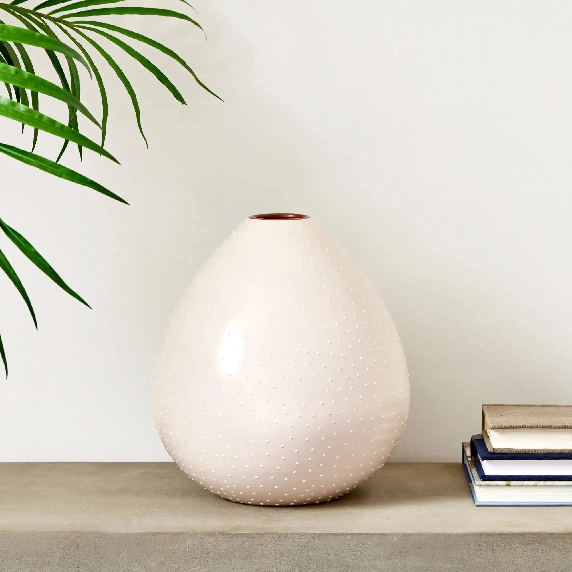 KEYLA VASE LARGE Villa Decor & Design