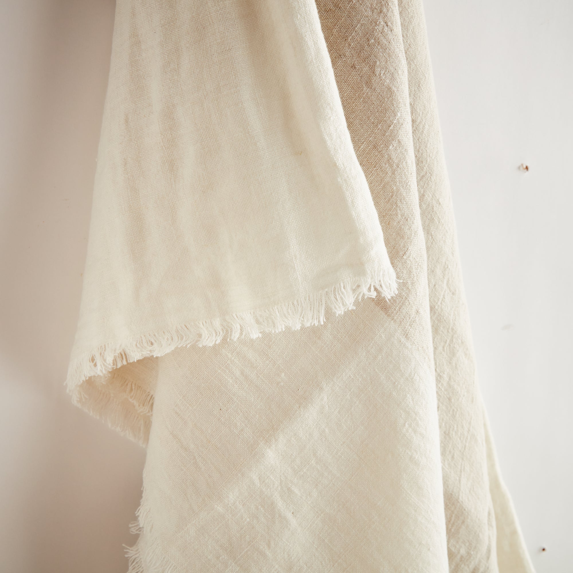 Anika European Linen Throw - FLAX/IVORY