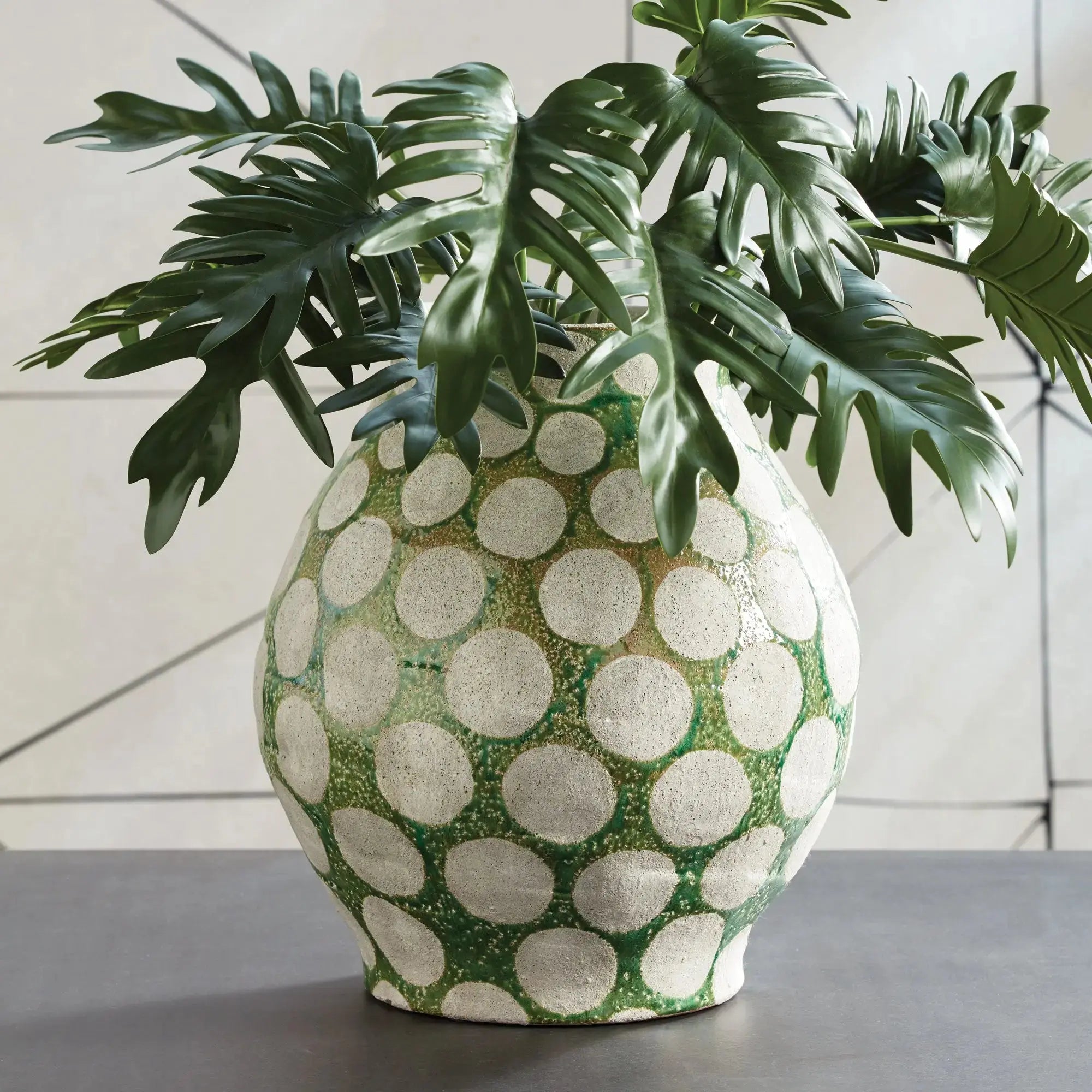 KILEY VASE LARGE Villa Decor & Design